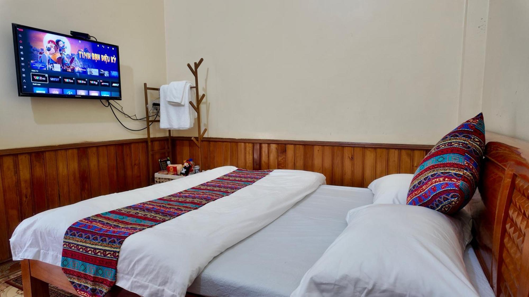 Lien Huong 145A Hotel Hà Giang Eksteriør billede